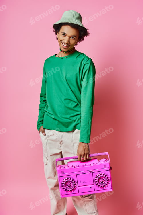 Preview: Vibrant man with a pink radio