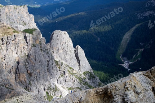Preview: Lagazuoi view over Dolomites.
