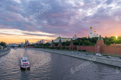 Preview: Moscow Kremlin and Moscow River
