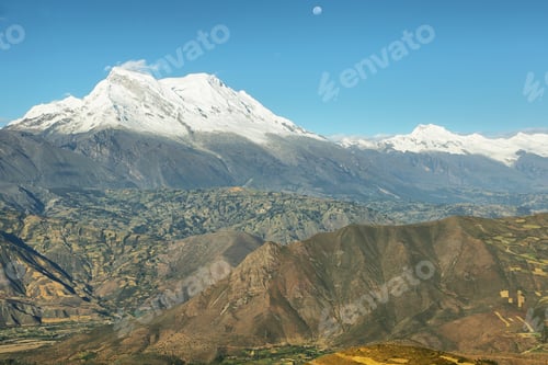 Preview: Huascaran peak, Peru