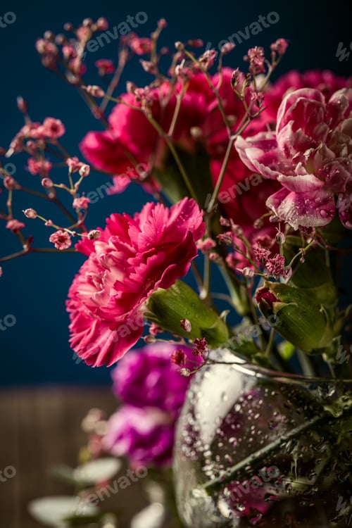 Preview: Bouquet of pink carnation