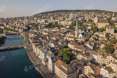 Preview: Aerial view of Zurich