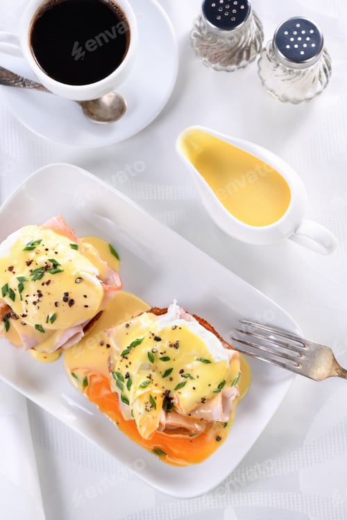 Preview: Benedict Eggs with Hollandaise Sauce