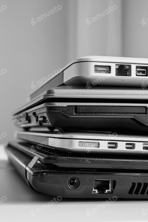Preview: Roll of the laptops
