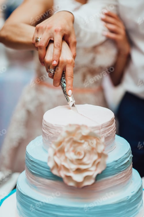 Preview: wedding cake at the wedding of the newlyweds