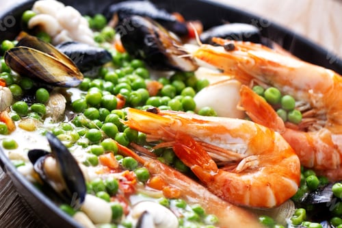 Preview: Pan-fried Seafood with Peas.