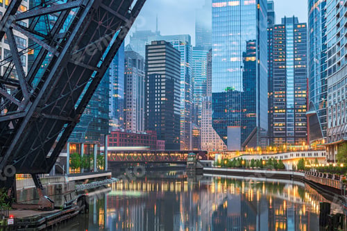 Preview: Chicago, Illinois, USA Cityscape on the River