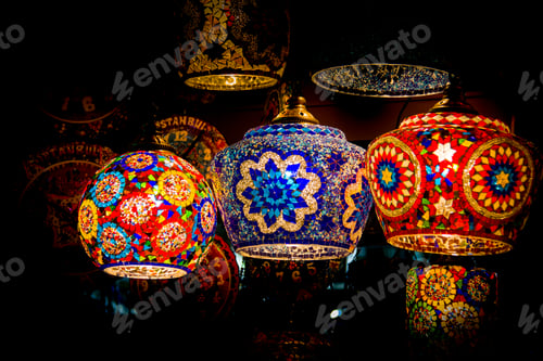 Preview: Selection of colorful Turkish lamps