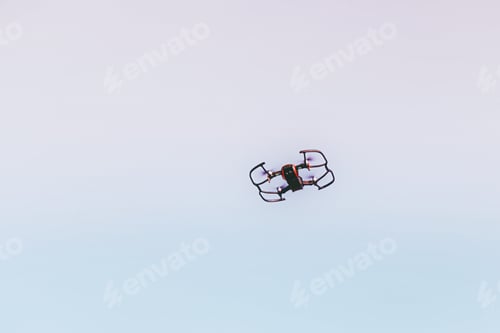 Preview: Mavic air in the air