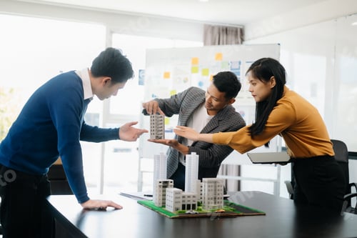 Preview: Customers who choose to buy a condominium room and a bank approve a loan. Condominium and house loan