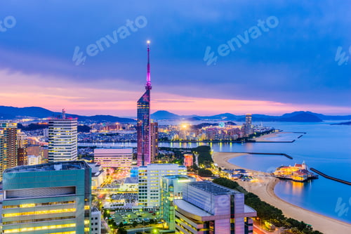 Preview: Fukuoka, Japan Skyline