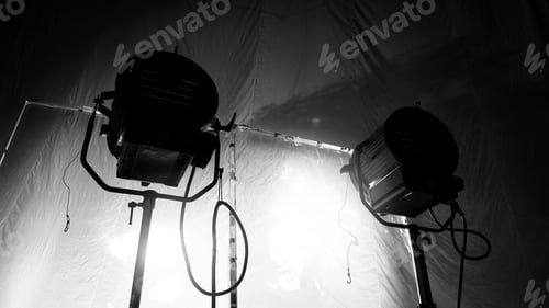 Preview: Black and white images of big studio continue LED light