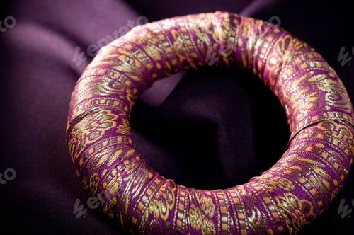 Preview: Donut cushion for singing bowls purple