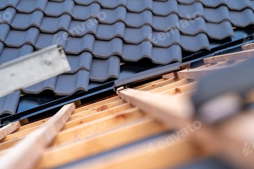Preview: construction of the roof of a family house on wooden beams made of ceramic tiles