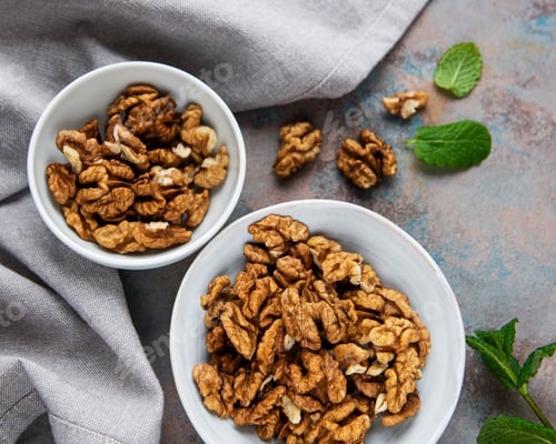 Preview: Walnuts without shell