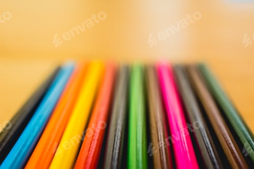 Preview: Colored pencils ordered to paint at school.