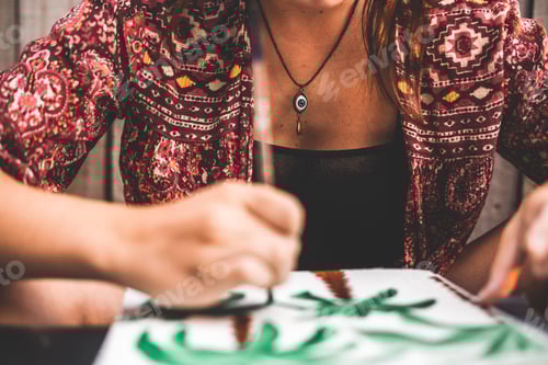 Preview: Brush on canvas painting some palm trees by a young painter