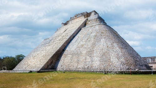 Preview: Pyramid of the Magician. Uxmal, Yucatan, Mexico