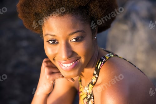 Preview: Beautiful young black model girl portrait looking on camera