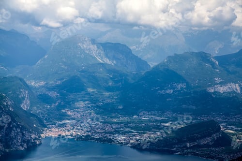 Preview: Garda Lake top view