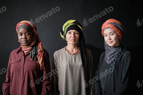 Preview: Elegant women in hijabs