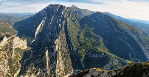 Preview: Vadiello reservoir in Guara Natural Park, Huesca, Spain