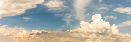 Preview: Fantastic panoramic white clouds against blue sky