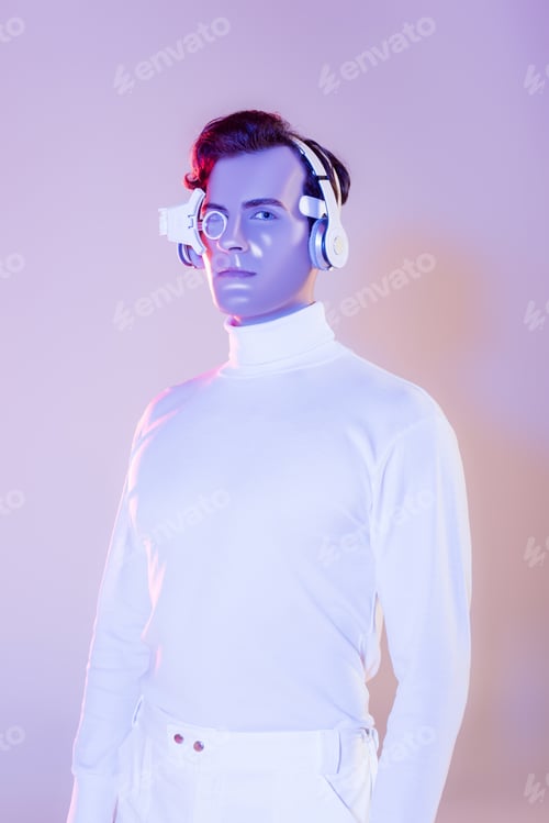 Preview: Cyborg in white clothes and headphones looking at camera on purple background
