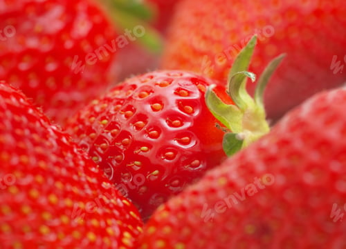 Preview: Macro of strawberry.