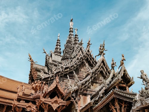 Preview: Low angle shot of a beautiful sanctuary of truth in pattaya, thailand