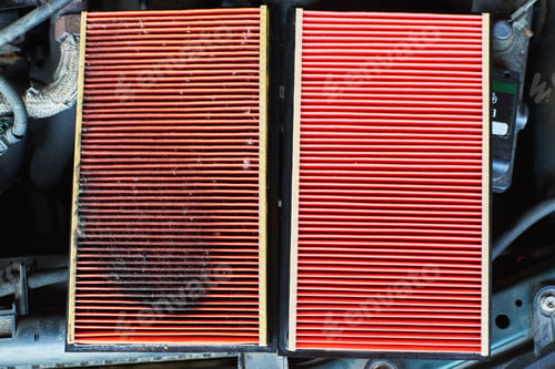 Vista previa: New and used air filter for car, closeup