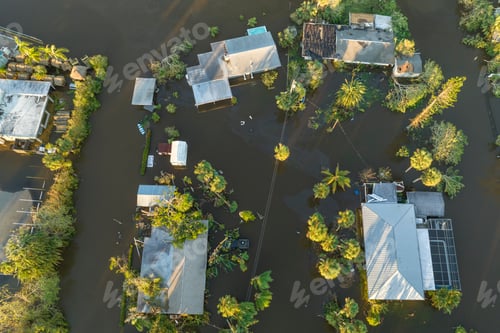 Preview: Surrounded by hurricane Ian rainfall flood waters homes in Florida