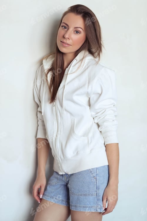 Preview: Woman
