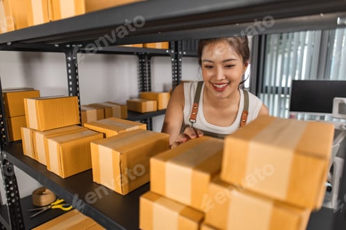 Preview: working with parcel boxes in the warehouse