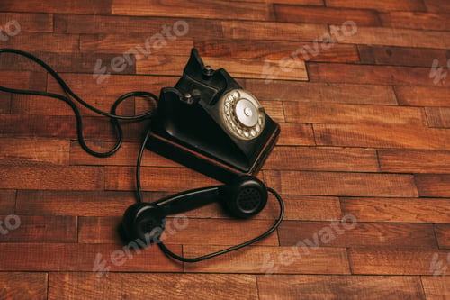 Preview: black phone retro style classic classic communication old fashion
