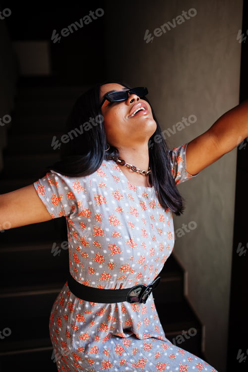 Preview: Portrait of beauty young black woman