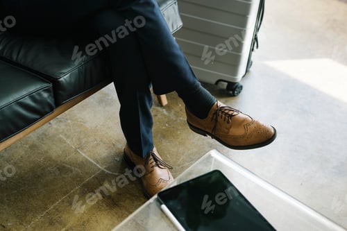 Preview: Airport business lounge