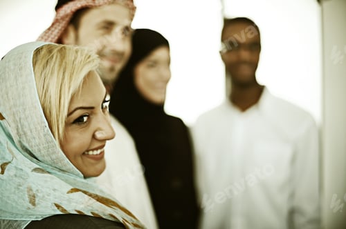 Preview: Arabic Business People Working In Office