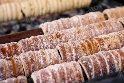 Preview: Trdelnik - grilled rolled dough, Czech hot sweet pastry