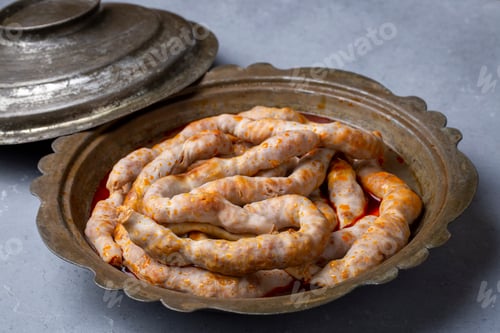 Preview: Middle Eastern dishes, offal dishes, stuffed sheep intestines (Turkish name; Mumbar dolmasi)