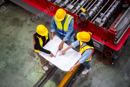 Preview: Industry engineer worker at factory