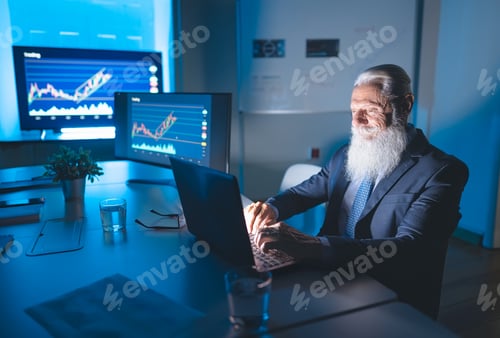 Preview: Business man working on financial market - Finance and technology concept