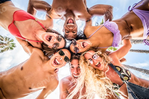 Preview: Group of friends portrait
