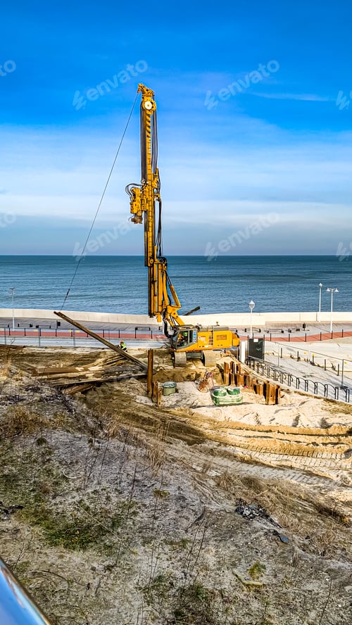 Preview: Piling on the boardwalk, construction .
