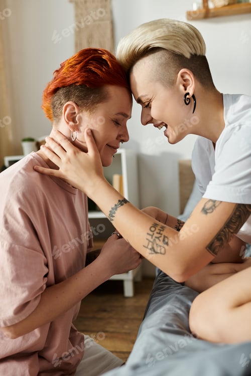 Preview: Blissful moments on the bed