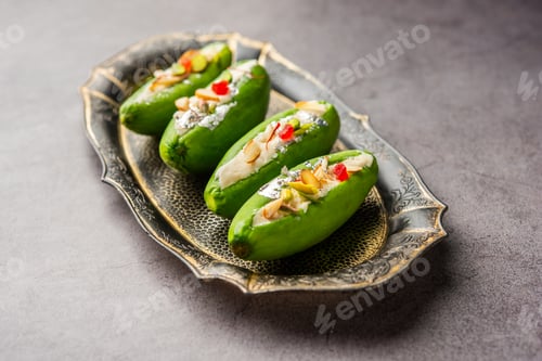 Preview: Parwal Mithai is a popular North Indian sweet called Parval Pak, made using pointed gourd and khoya