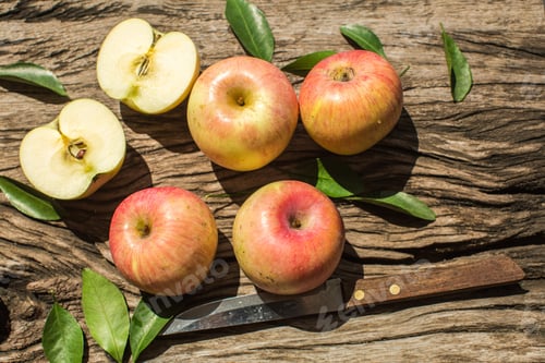 Preview: Apples on a wooden board