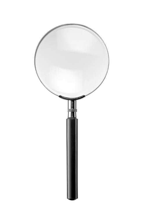Preview: Magnifying glass with black handle isolated on white background.