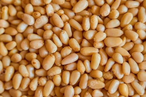 Preview: pine nuts, top view of natural healthy products