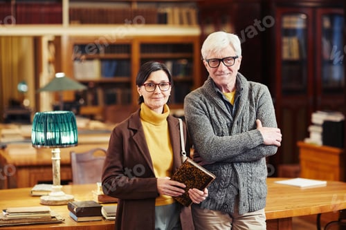Preview: Mature Couple in Library Portrait